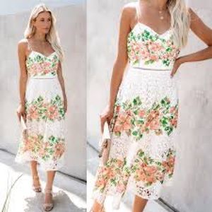 Garden Of Versailles Lace Midi Dress